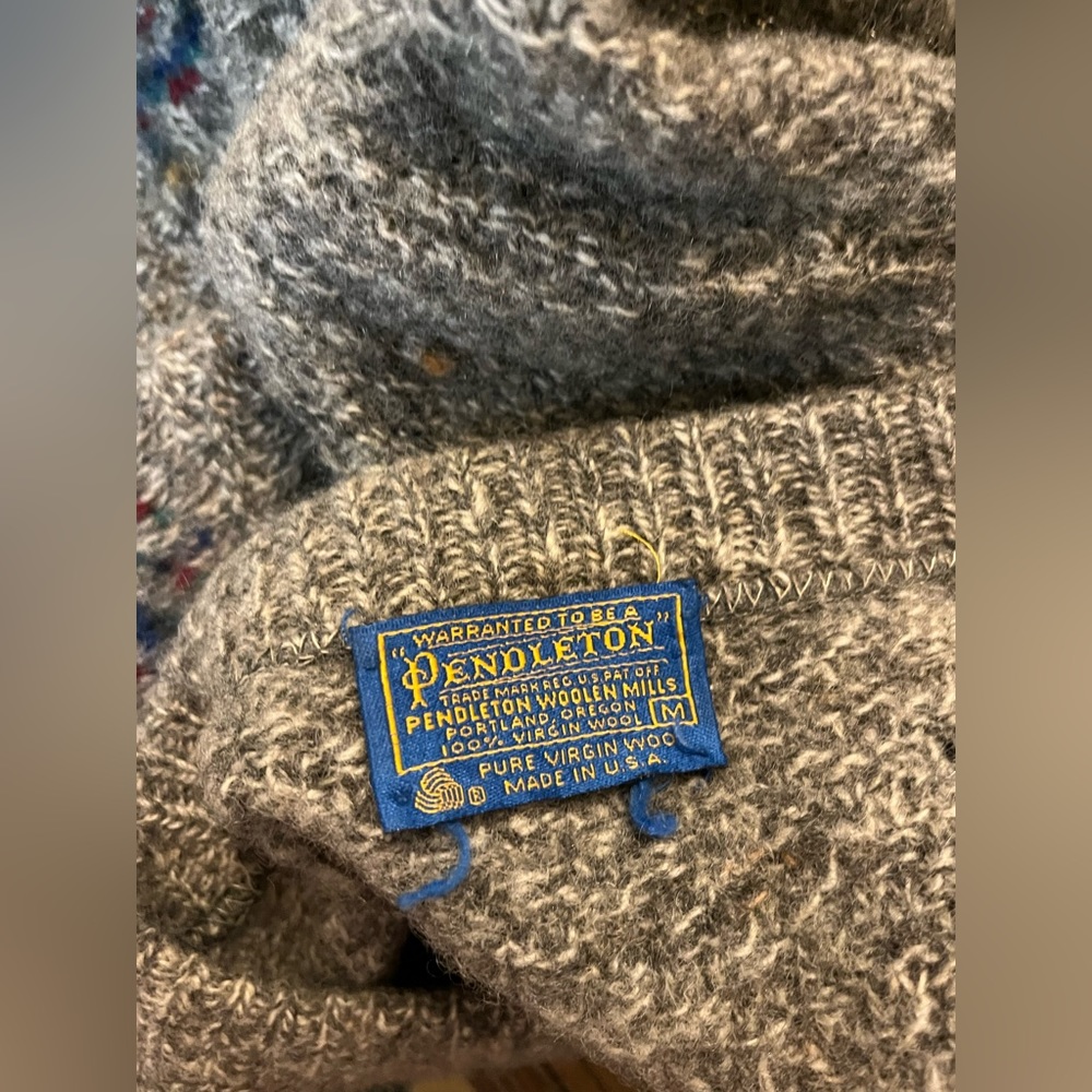 Vintage Pendleton Sweater Size Medium - image 3